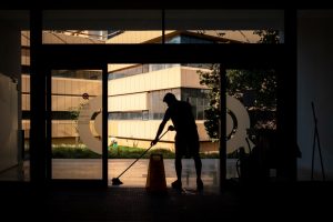 Benefits of a Commercial Cleaning Company